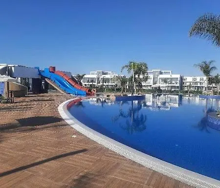 By The Sea In Four Seasons