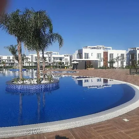 Apartment By The Sea In Four Seasons *