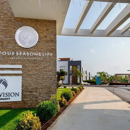 Apartment By The Sea In Four Seasons