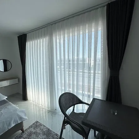 דירה Apartments In Four Seasons 2 *