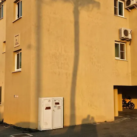 Ισόγειο Διαμέρισμα Με Αυλή Στην Περιοχή Κάππαρη Κατάλληλο Για Οικογενεια Apartment *