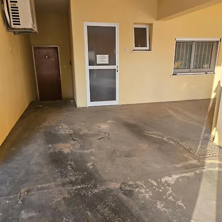 Apartment Ισόγειο Διαμέρισμα Με Αυλή Στην Περιοχή Κάππαρη Κατάλληλο Για Οικογενεια *