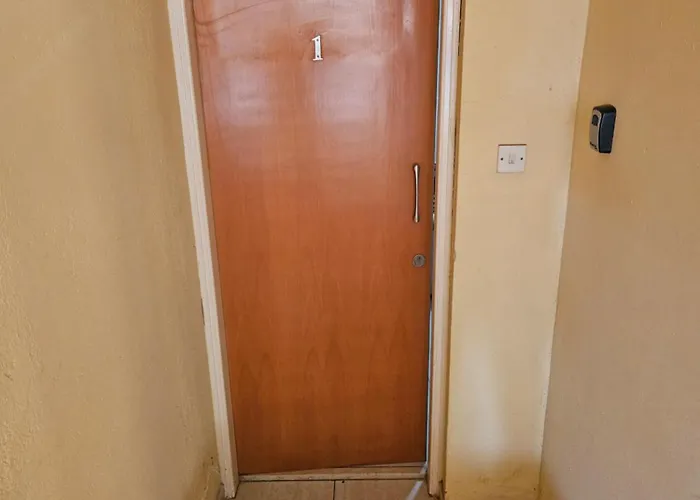 Ισόγειο Διαμέρισμα Με Αυλή Στην Περιοχή Κάππαρη Κατάλληλο Για Οικογενεια Apartment